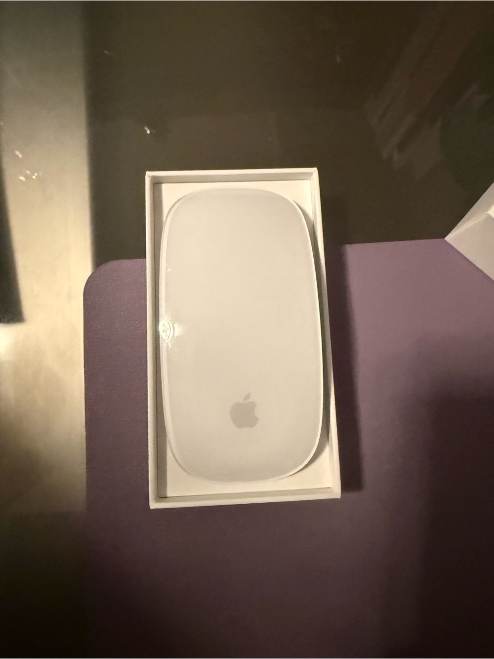 Apple Magic Mouse - Picture 2 of 3